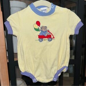 Vintage 1980s teddy bear embroidered onesie baby boy bike balloon romper onesie